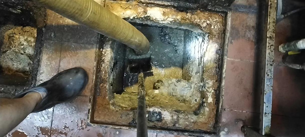 瓜州污水池清理一般都有毒气，怎么预防中毒呢？